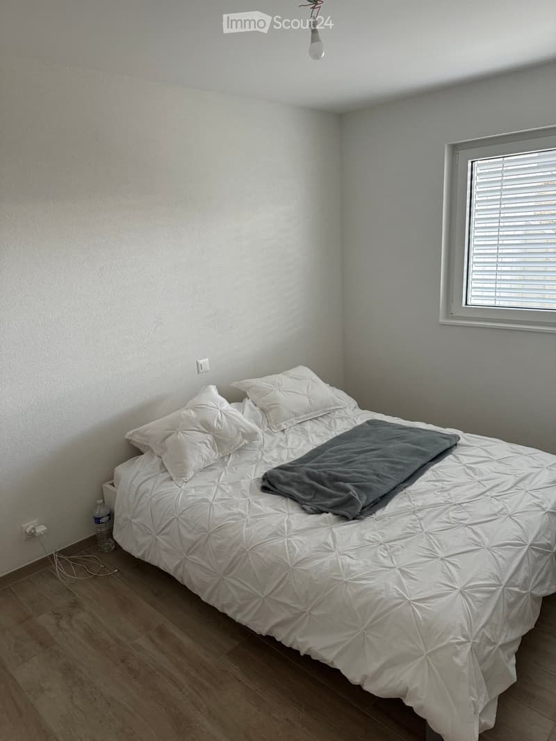 Schönes Apartment zur Miete in Savièse, mit Aussicht, Terrasse, Garage (4)