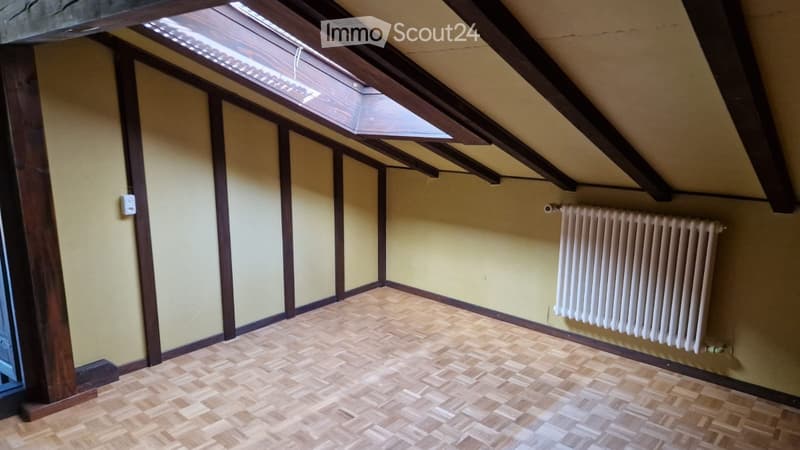 Appartamento di 3 locali nel villaggio di Boveresse (4)