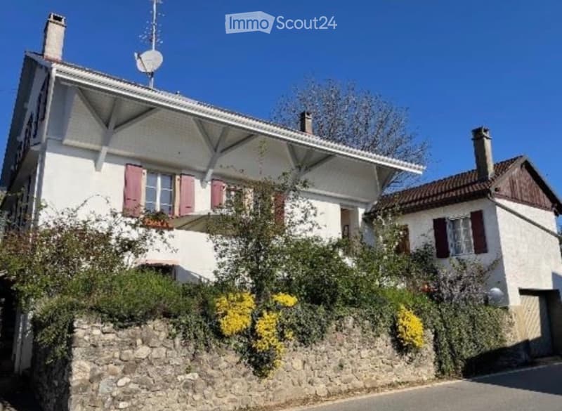 Erdgeschosswohnung mit Garten in Clarmont, Vaud (3)