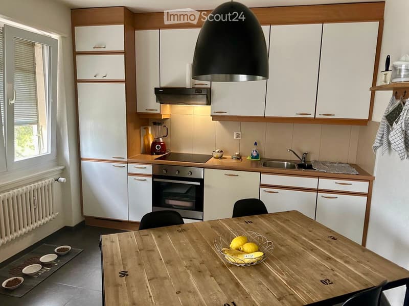 Beautiful 2.5-room modern apartment with balcony (1)