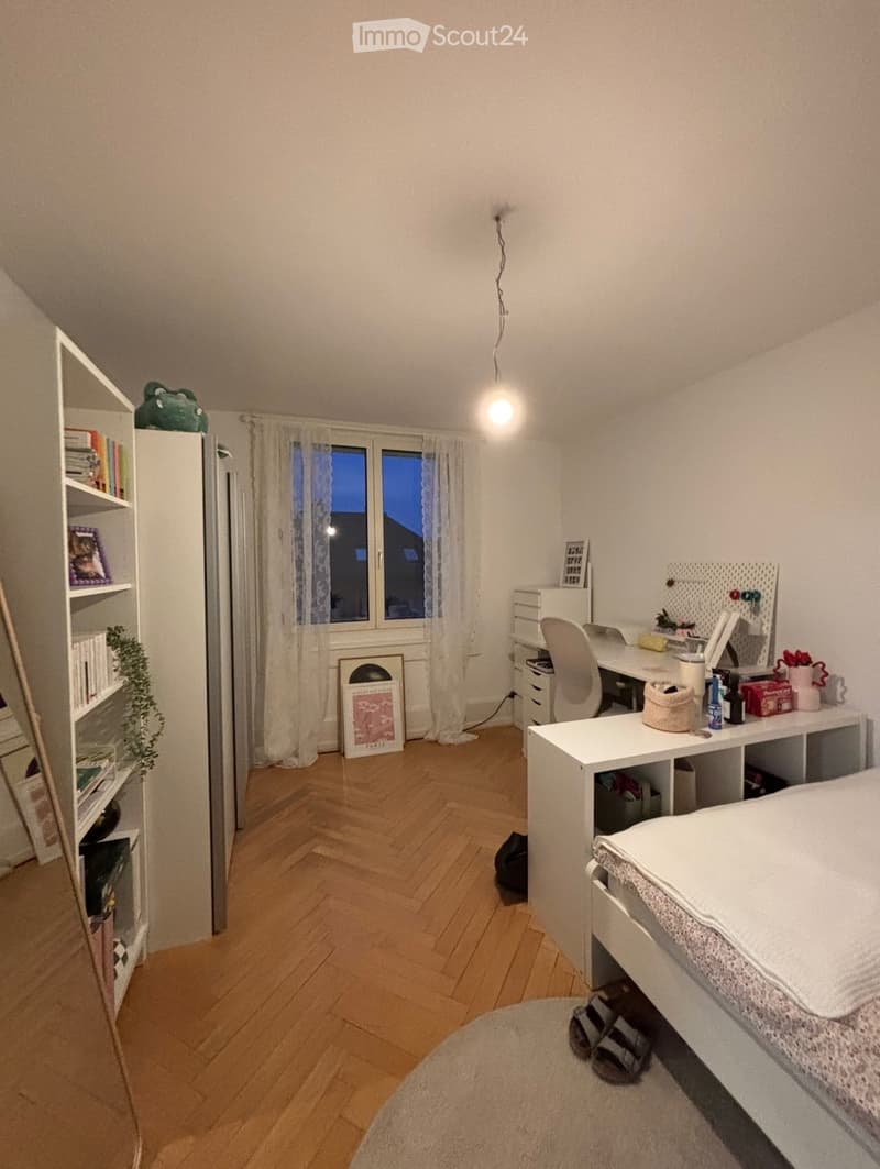 Camera da letto di 13,5m2 in condivisione (2)