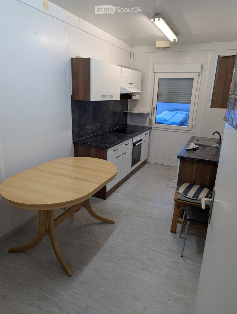 Büro- oder Apartmentboxen (3)