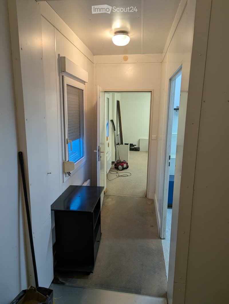 Büro- oder Apartmentboxen (2)