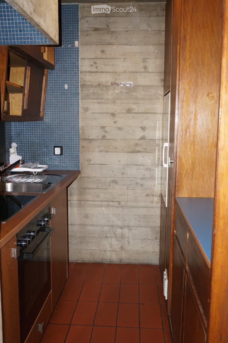 Großes möbliertes und ausgestattetes Studio in Le Locle (2)