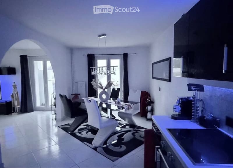 Schönes Apartment mit 3,5 Zimmern in Marin (3)