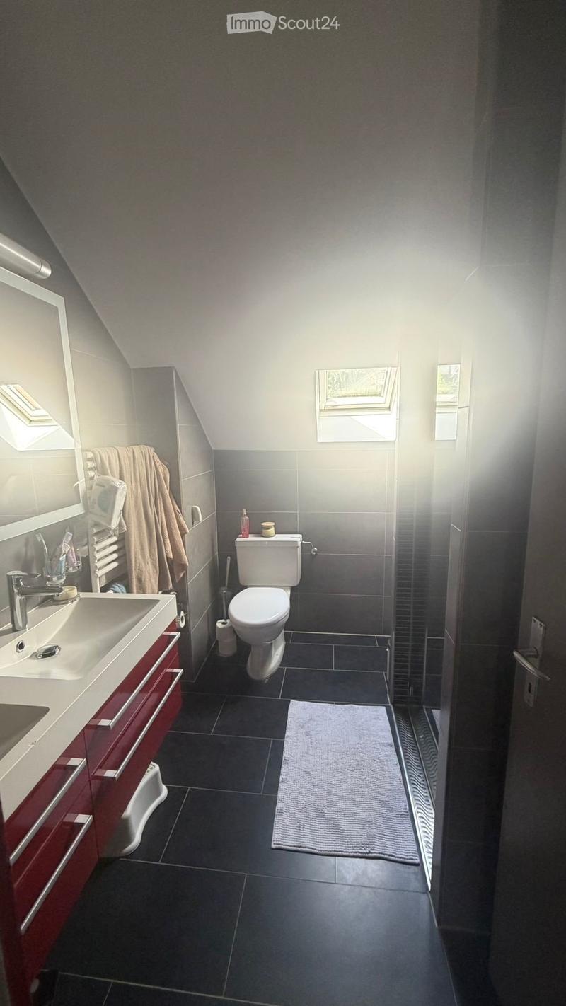 GROßARTIGES 3.5-ZIMMER-WOHNUNG IN PESEUX - SEEBLICK (4)