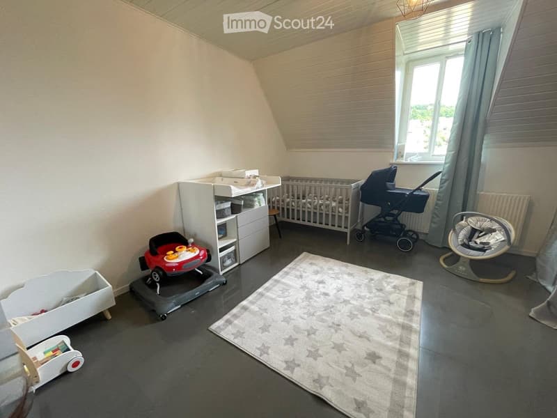 GROßARTIGES 3.5-ZIMMER-WOHNUNG IN PESEUX - SEEBLICK (2)