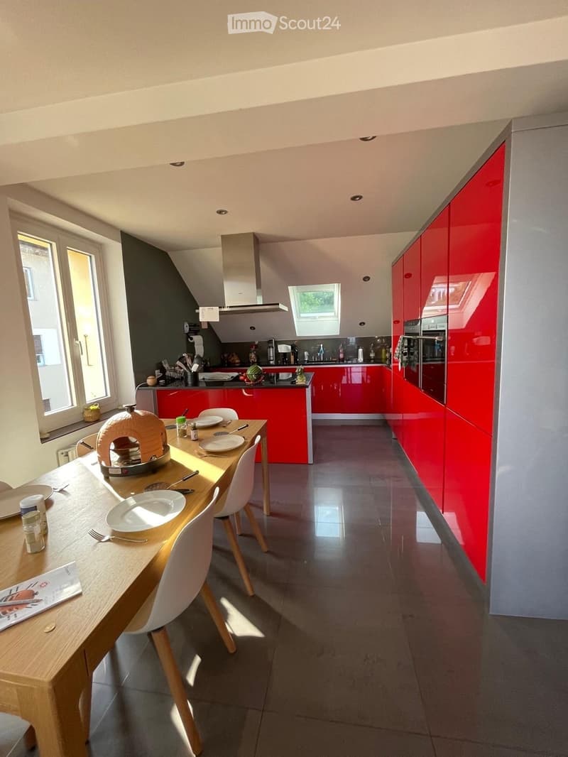 GROßARTIGES 3.5-ZIMMER-WOHNUNG IN PESEUX - SEEBLICK (1)