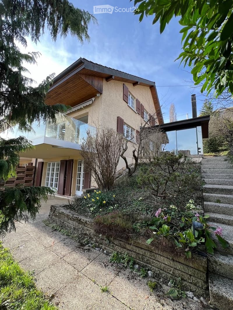 Zweifamilienhaus, möbliert, mit Seeblick und Bergblick Lutry (4)