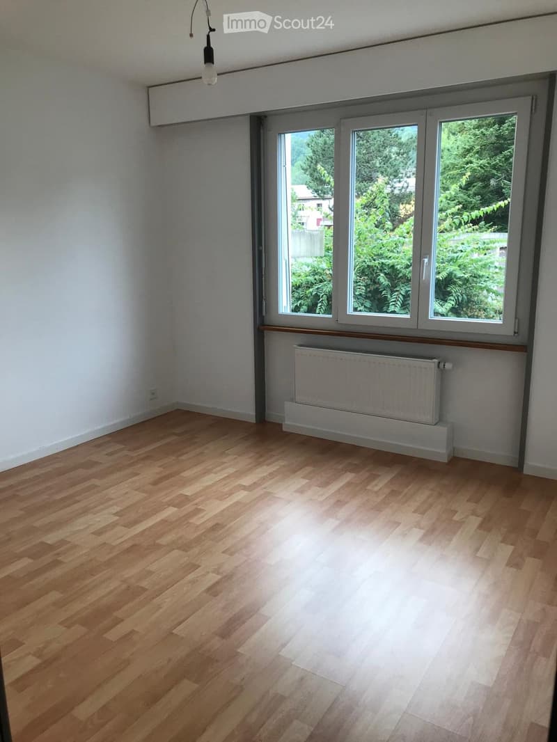 Appartamento 4.5 locali - Couvet (2)
