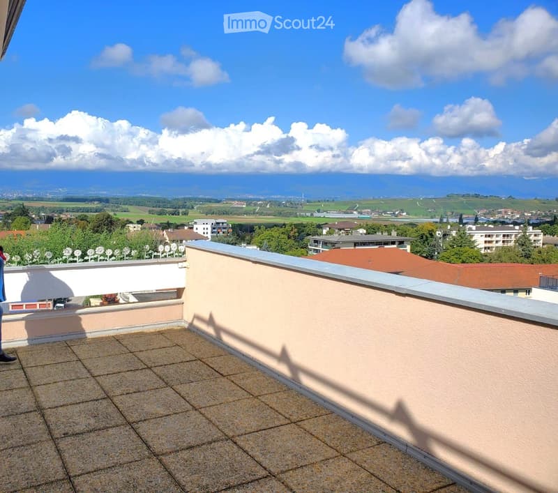 Studio im 5. Stock/Buanderie und Küche in Co-Location im 4. Stock (2)