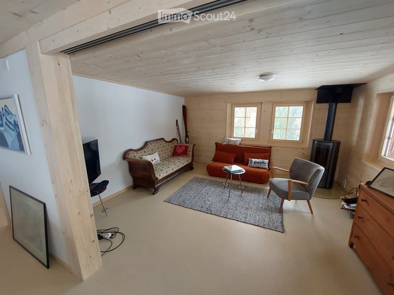 Prächtige Wohnung mit Garten in einem total renovierten Chalet (3)