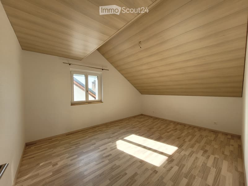 Schönes 4.5-Zimmer-Apartment (106m²) zur Miete (4)