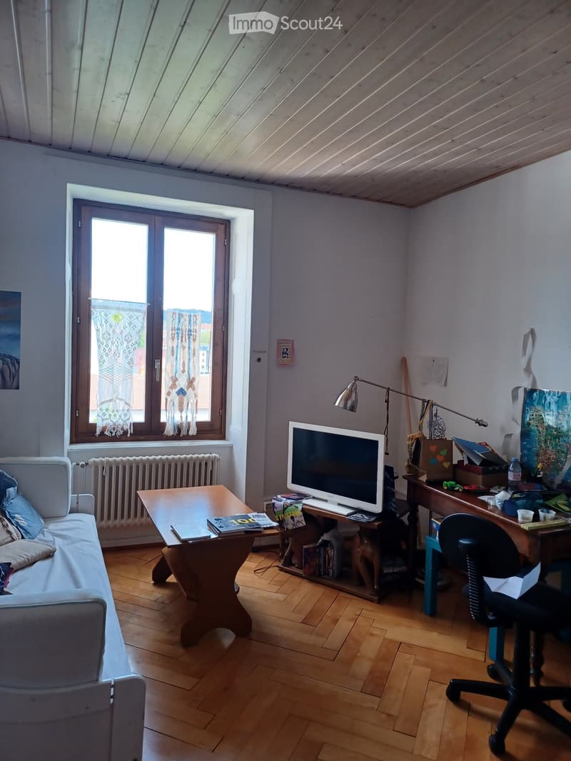Quartier de la Charrière, proche de toutes commodités (4)