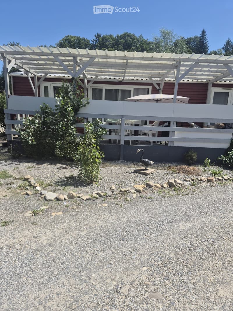 Bungalow zum Verkauf, komplett renoviert und ganzjährig bewohnbar (1)