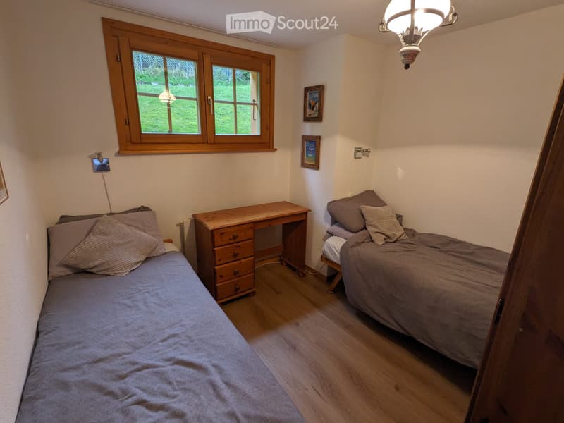 Schönes Apartment mit Garten in CHESIERES (5)