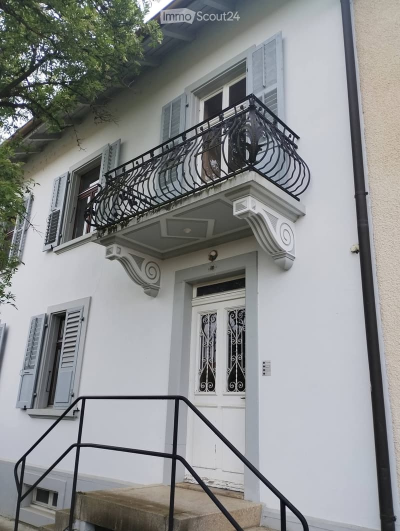 Vier-Zimmer-Wohnung zur Miete (1)