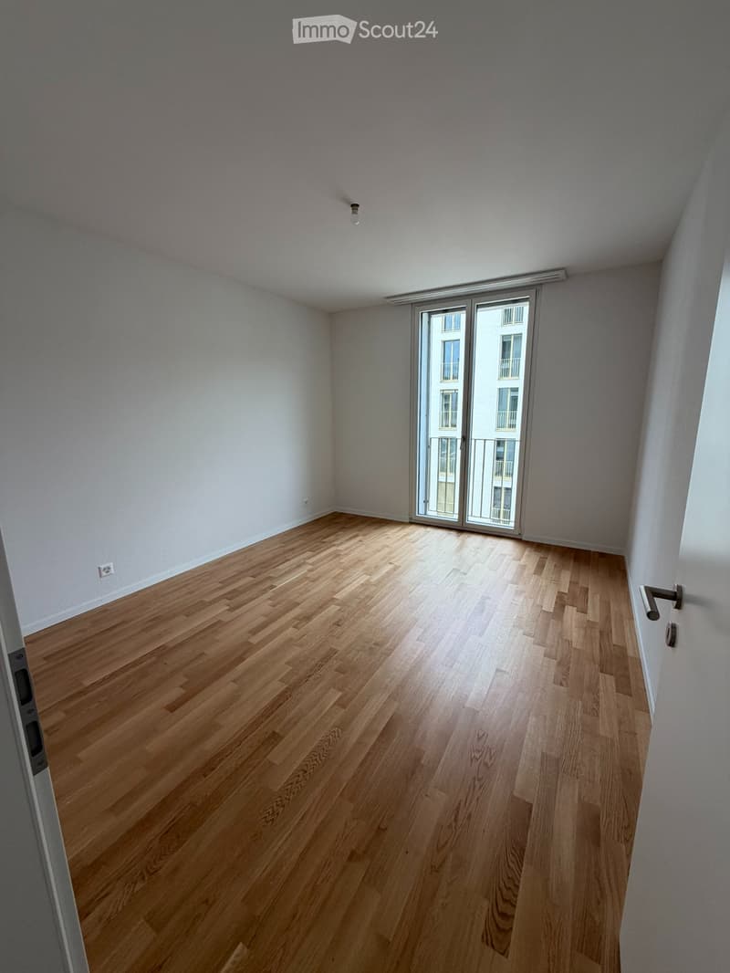 Neue 3.5-Zimmer-Wohnung - 85 m² - mit Balkon (3)