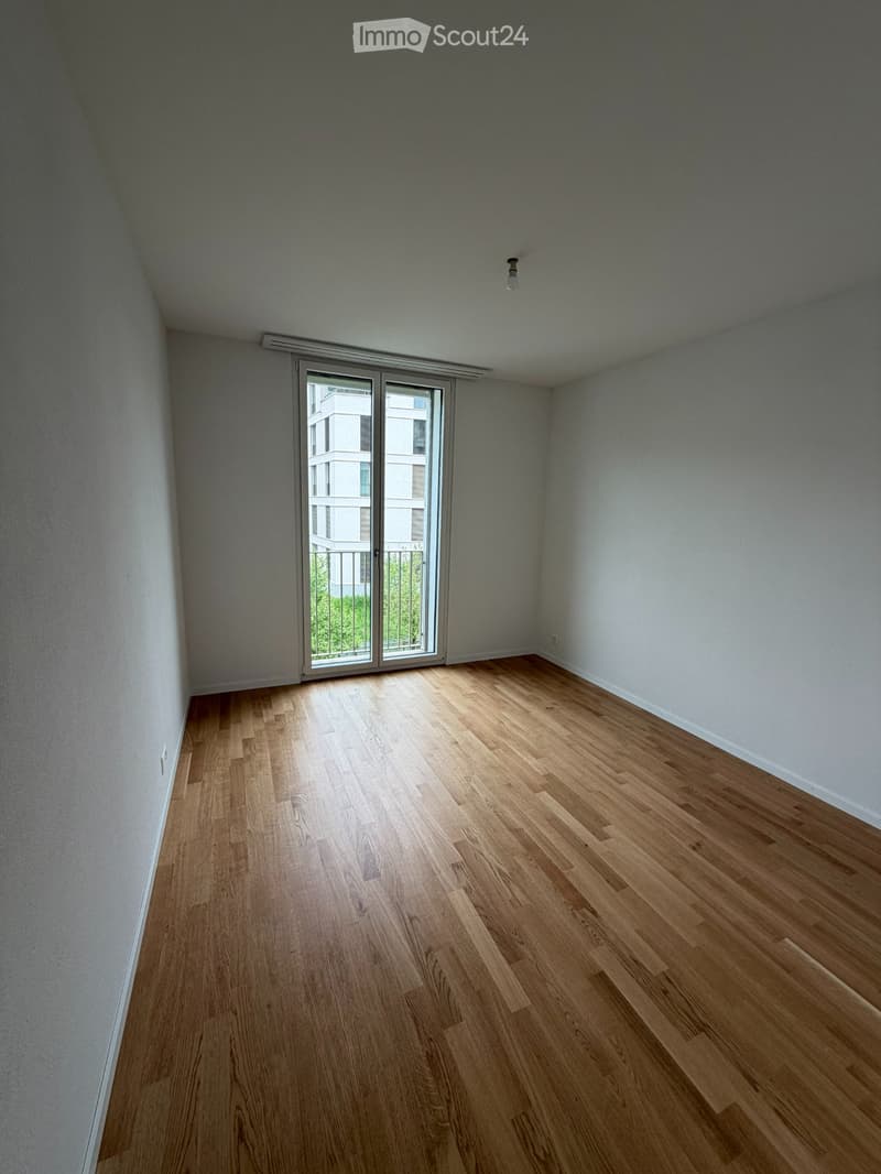 Neue 3.5-Zimmer-Wohnung - 85 m² - mit Balkon (4)