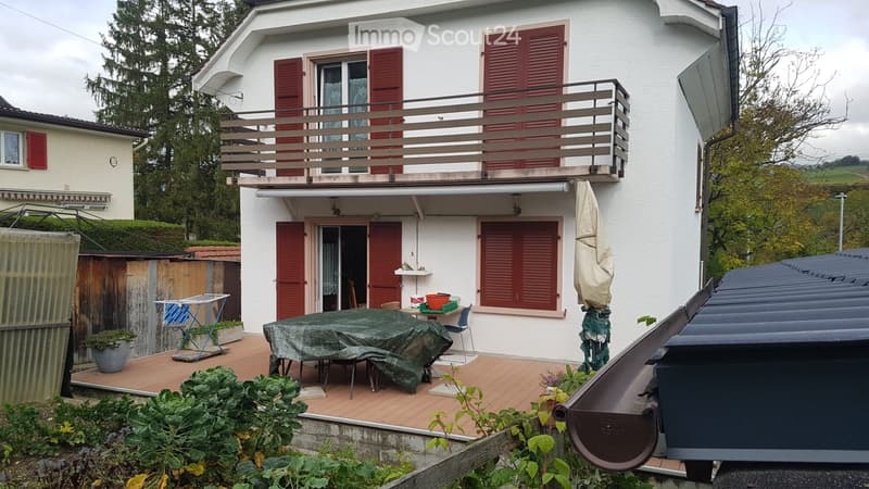 Schönes renoviertes Haus zum Verkauf in Courfaivre (2)