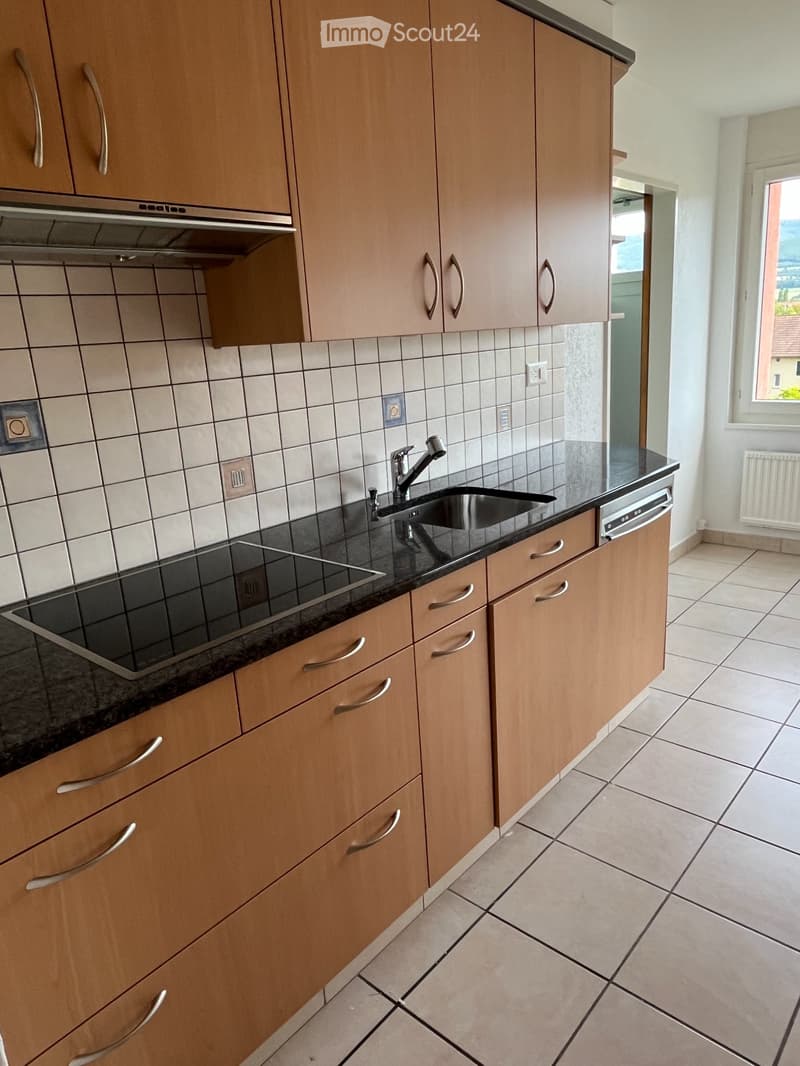 For rent beautiful 4.5-room apartment (111 m2) (3)