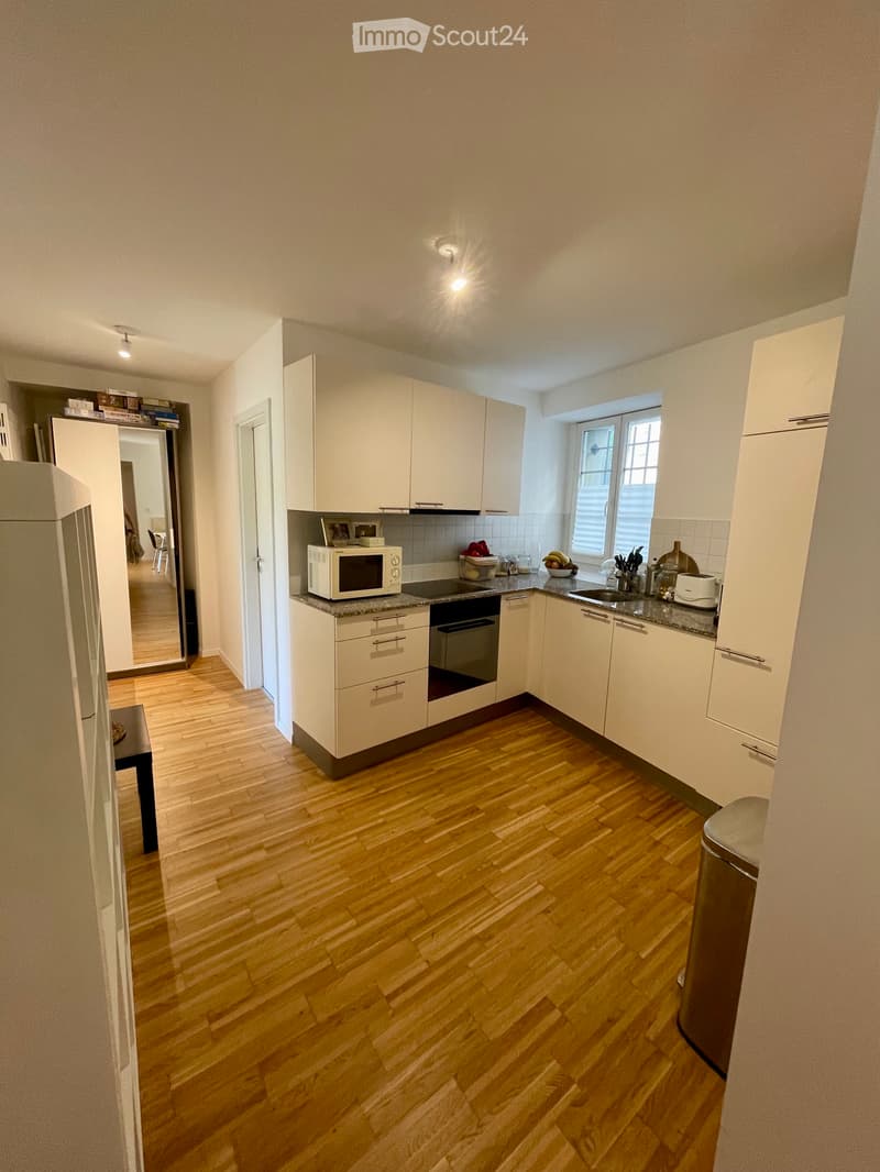 Bright 2.5-room apartment in the heart of Lausanne (7)