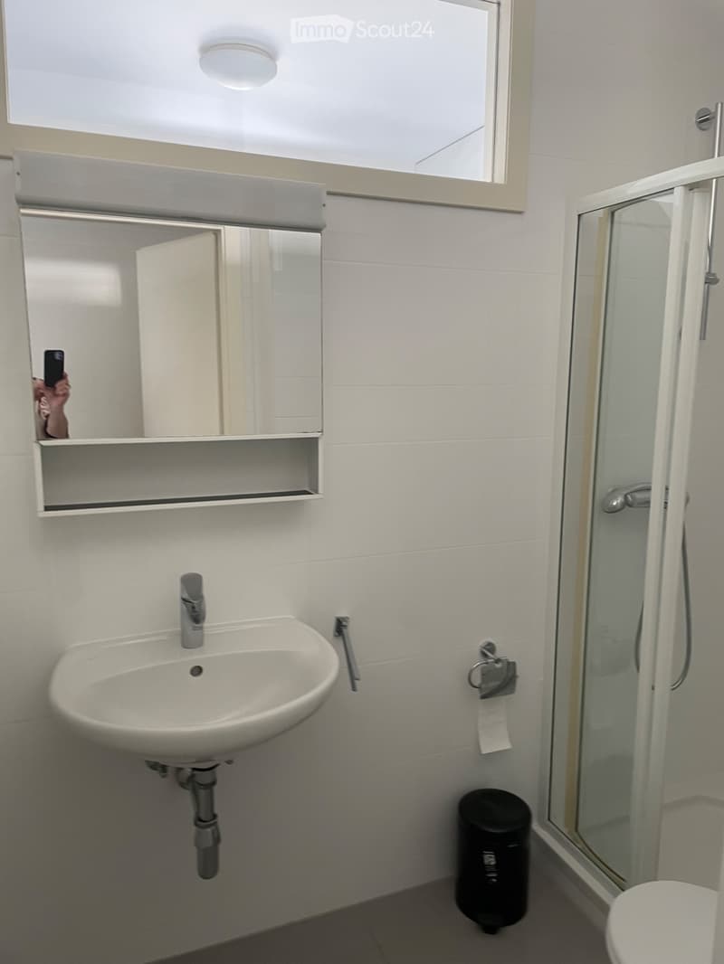 Beautiful furnished studio in city center/CHUV (9)