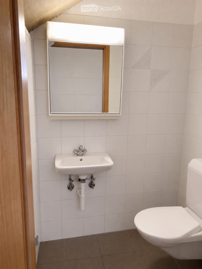 Büro/Kommerzieller Raum, Therapien (3)
