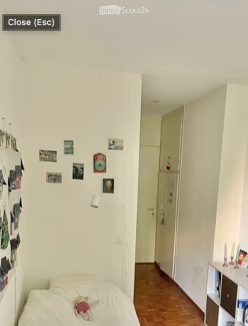 camera indipendente in affitto, luminosa e tranquilla (3)