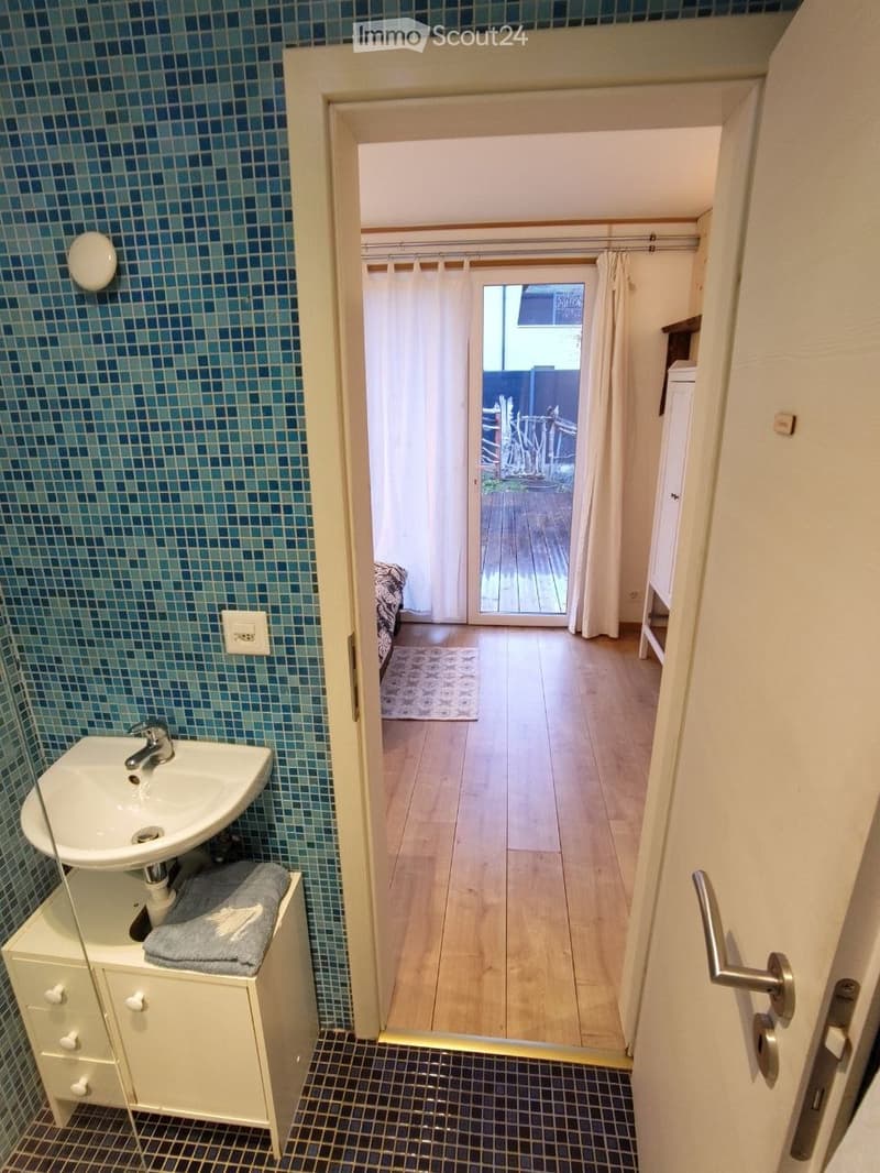 A room is available in Grandvaux, SDP and terrace (4)