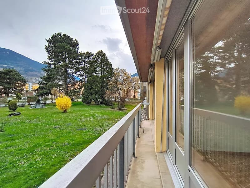 Molto carina e grande appartamento di 4.5 locali di 120 m² al 1° piano (2)