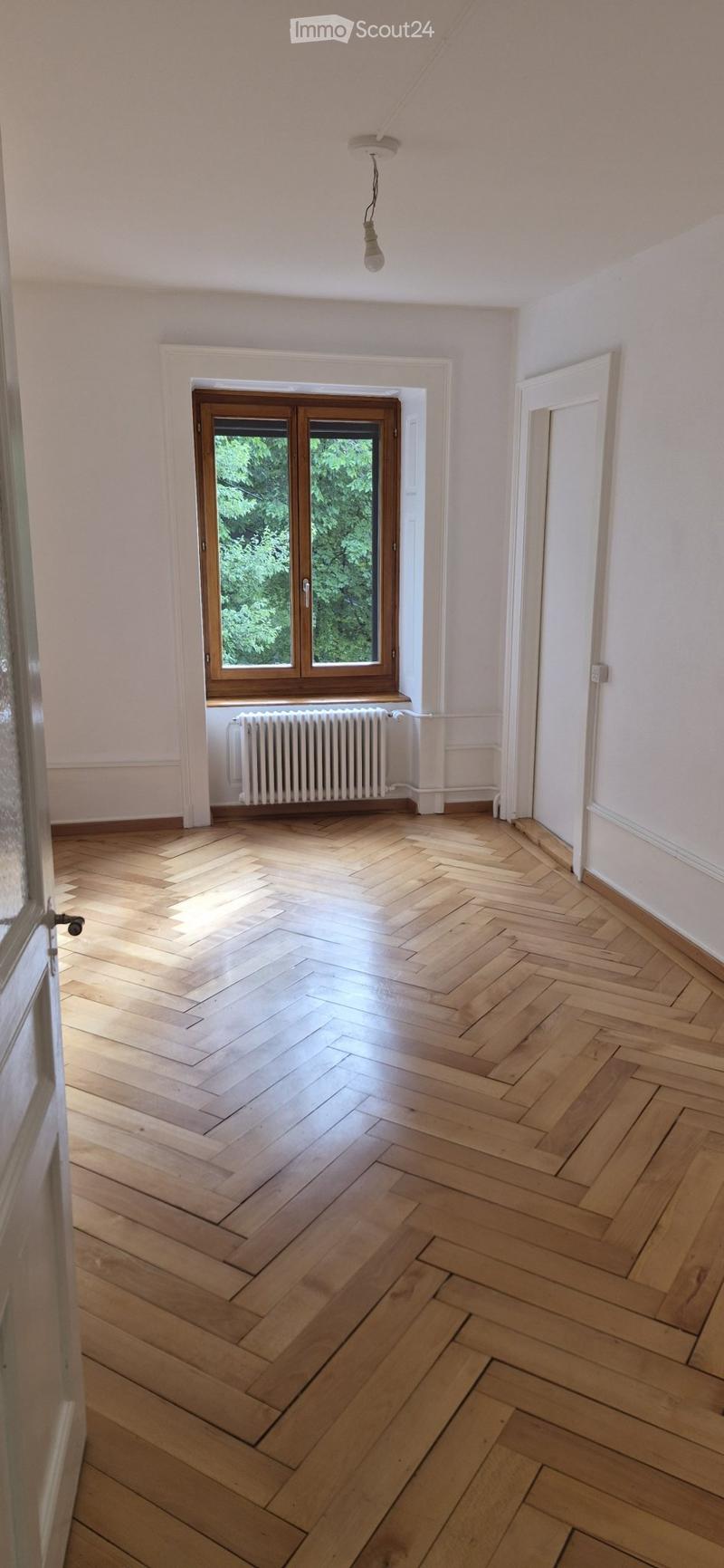 Wohnung mit 3 Zimmern im 2. Stock Ost (2)