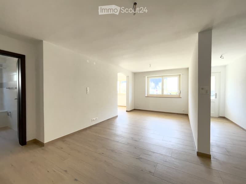 Moutier, Courtine 12 - Large 3.5-room apartment with small terrace (4)
