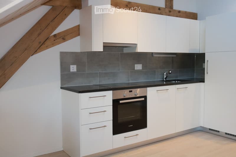 Romont (EN) Spacious 3.5 rooms apartment, 2 minutes from the train station (3)
