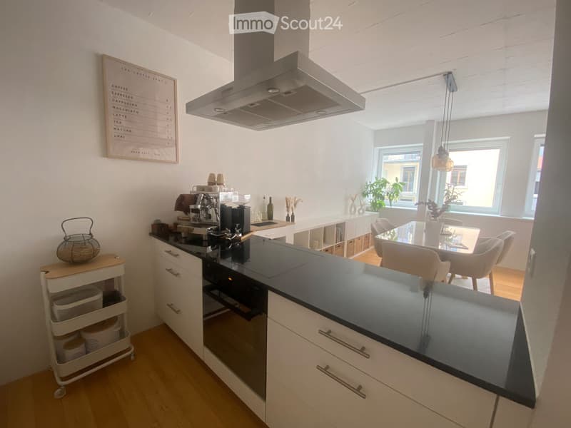 Charming 1.5 room studio of about 50m² in the city center (3)