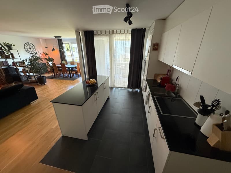 Übernahme des Mietvertrags | 3,5-Zimmer-Wohnung | Großer Balkon (2)