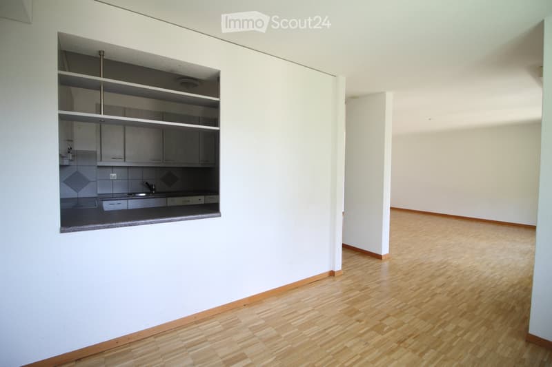 Moutier, Petit-Val 14 - Großes 4,5 Zimmer (7)