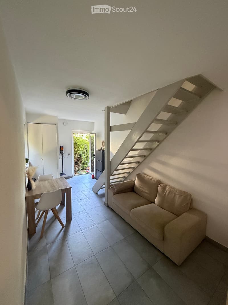 Wohnung 2,5 Zimmer mit Garten in Crissier (2)