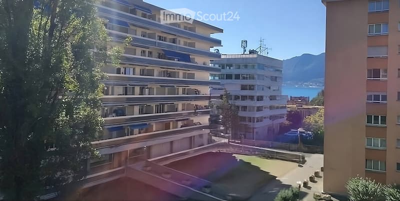 STUDIO 33.5m² + BALCON 11m² - CLARENS, VIEW OF THE ALPS & GLIMPSE OF THE LAKE (2)