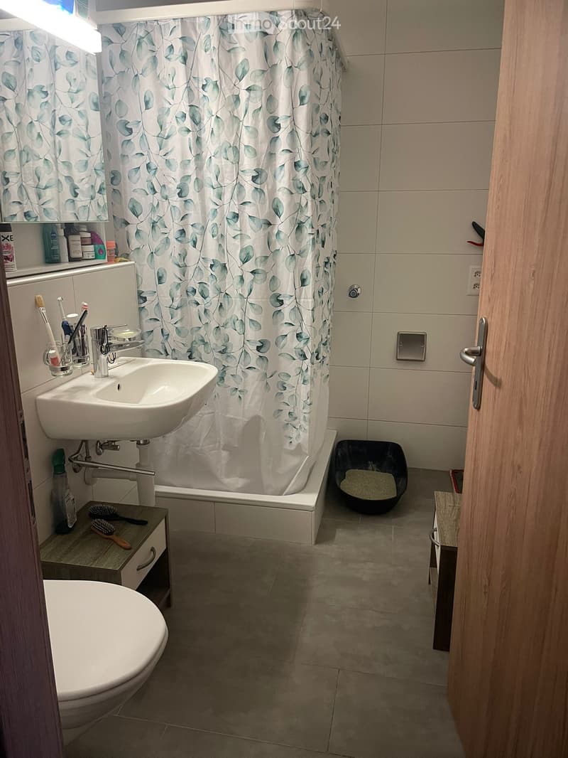 Wohnung mit 2.5 Zimmern in La Chaux-du-Milieu (3)