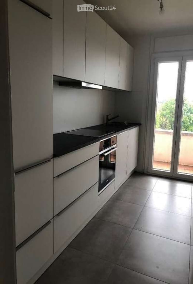 Appartamento di 3 locali con vista libera sul lago (2)
