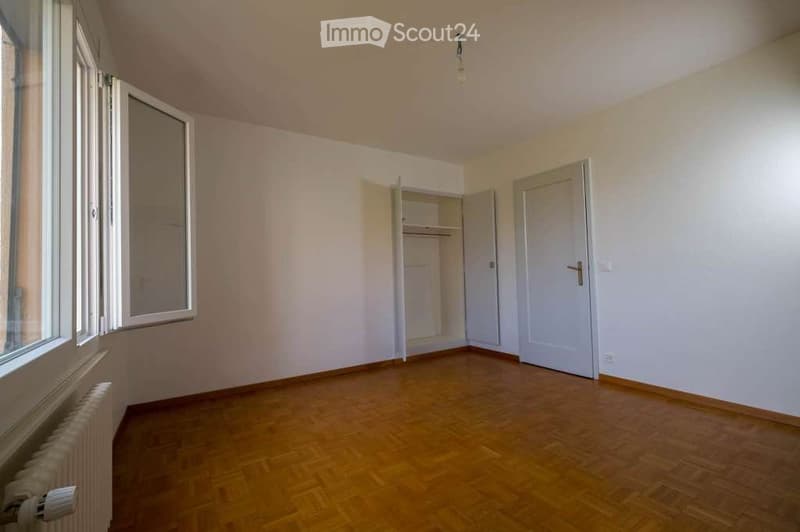 Appartamento di 3 locali con vista libera sul lago (5)