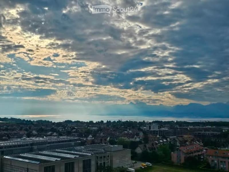 Camera a Gland, vicino ai mezzi di trasporto (3)