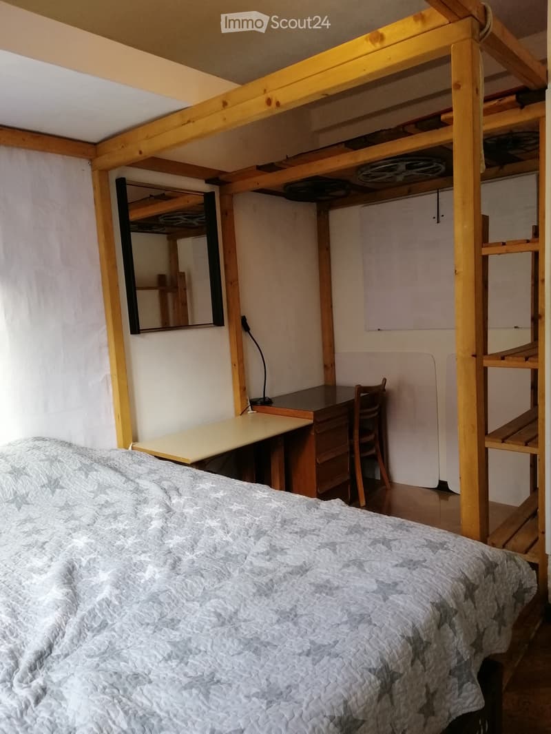 Schönes möbliertes Zimmer in Lausanne (1)