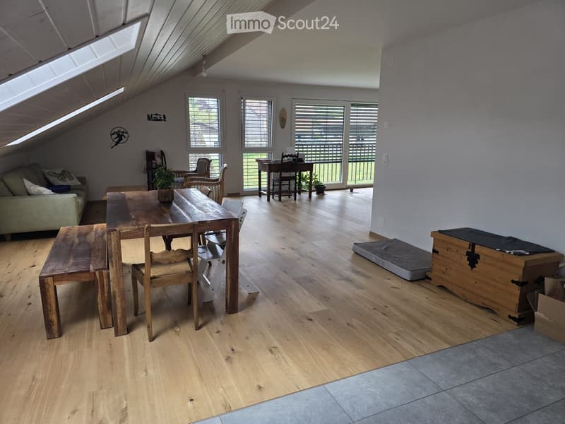 Zu vermieten 3.5-Zimmer-Wohnung, hell (85 m²) (1)