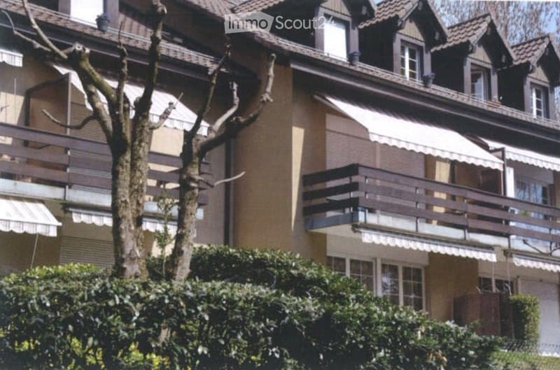 From private owner: 2.5-room apartment in Echichens (1)