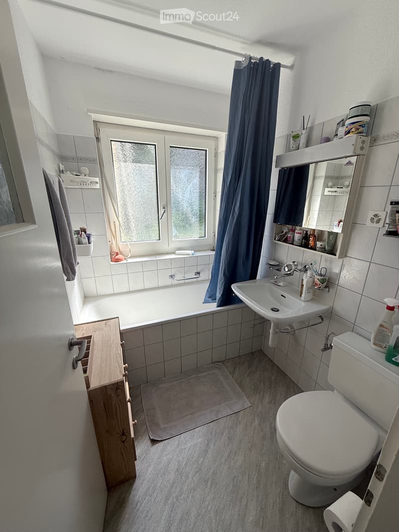 Zeitweise Untervermietung Möbliert 2.5 Zimmer (Juli-September) (5)