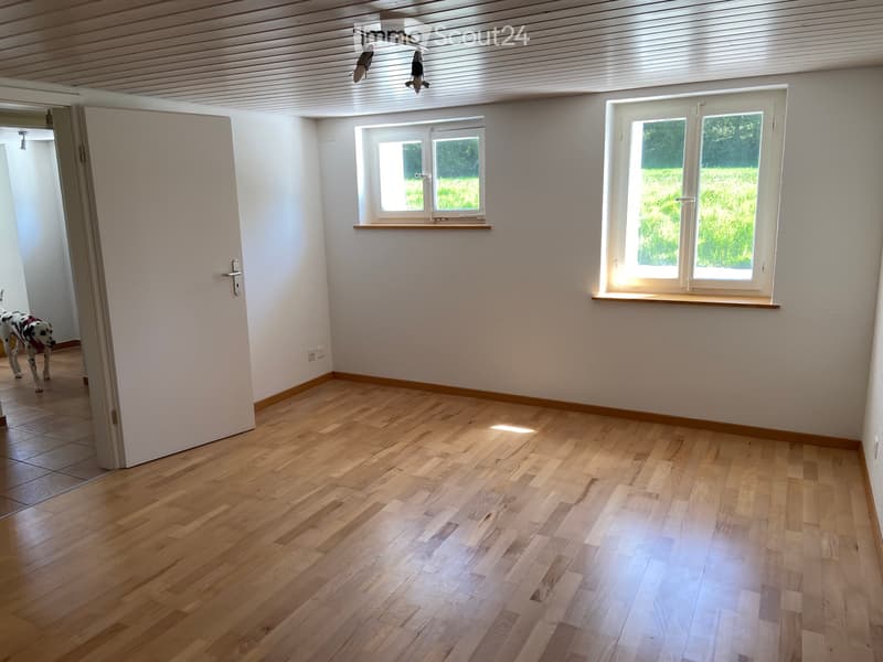 Appartamento di 2,5 locali (45m2) in una casa familiare (3)