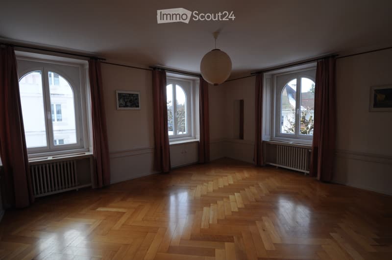 Beautiful master house in a quiet neighborhood (7)