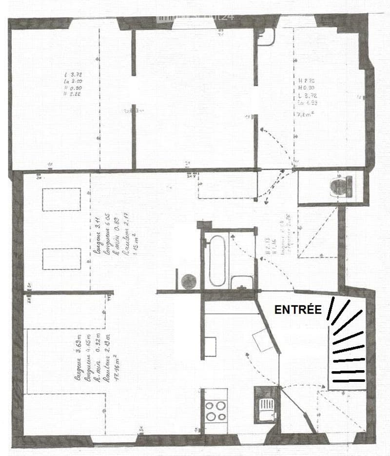 A louer Bel Appartement Mansardé 5,5 pièces. à St-Imier (5)